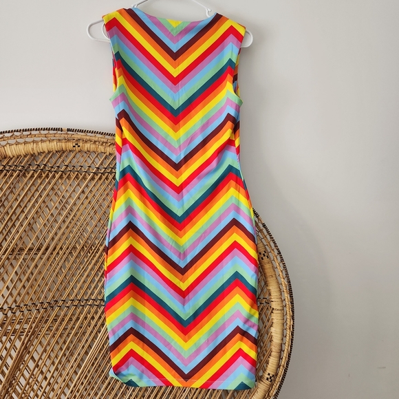VALENTINO rainbow chevron dress M - Picture 7 of 7